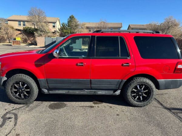 2011 Ford Expedition - Image 3