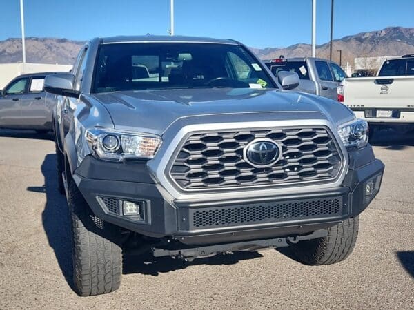 2022 Toyota Tacoma 4WD - Image 5