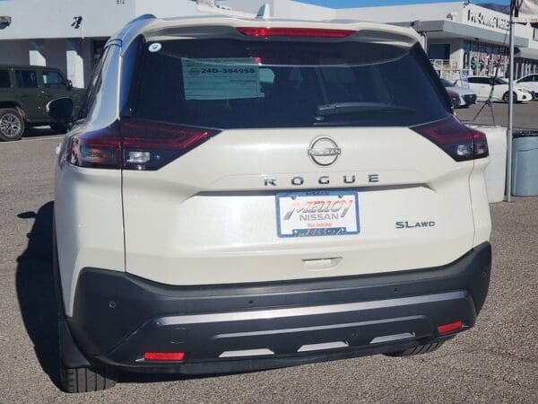 2023 Nissan Rogue - Image 19