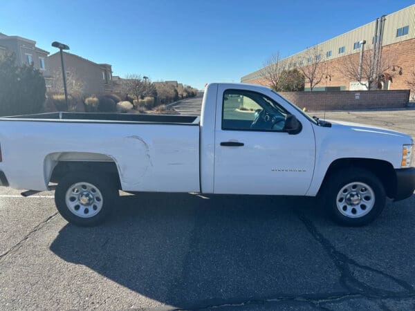 2011 Chevrolet Silverado 1500 - Image 6