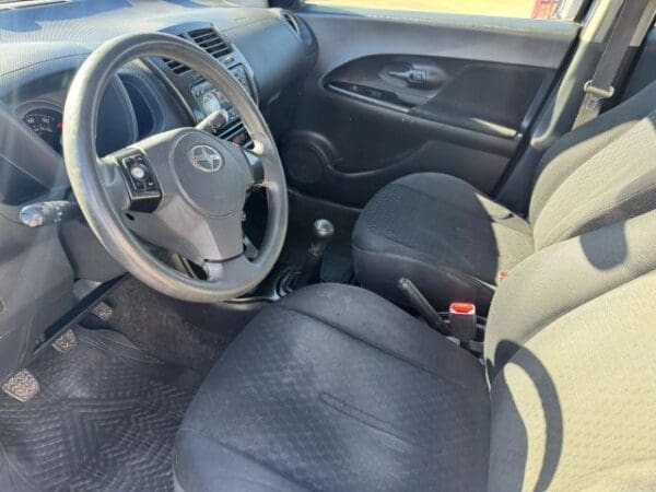 2010 Scion xD - Image 3