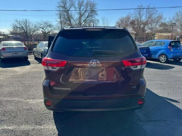 2018 Toyota Highlander - Image 5