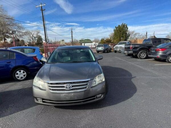 2006 Toyota Avalon - Image 3