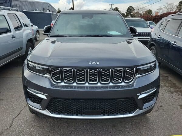 2023 Jeep Grand Cherokee - Image 2