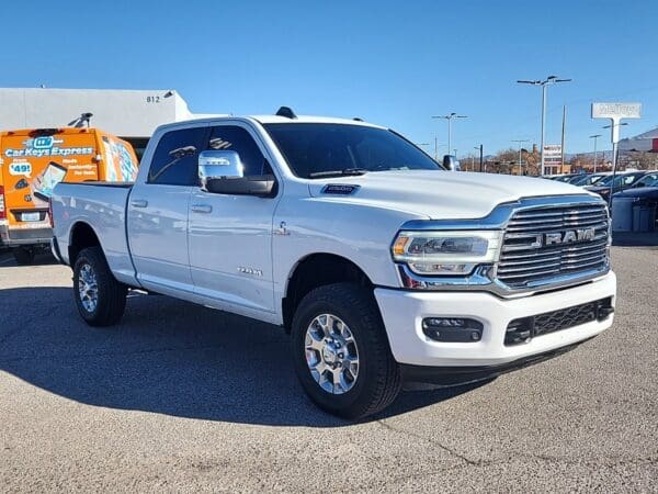 2023 Ram 2500 - Image 4