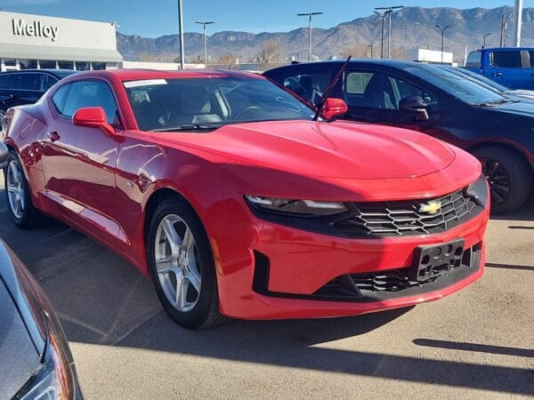 2023 Chevrolet Camaro - Image 3