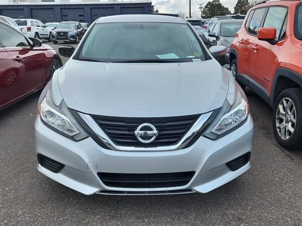 2018 Nissan Altima - Image 2