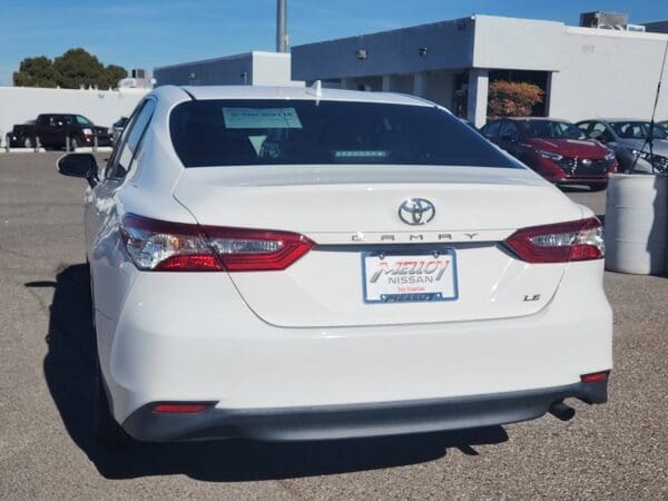 2019 Toyota Camry - Image 18