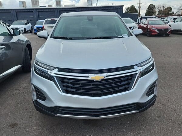 2022 Chevrolet Equinox - Image 2