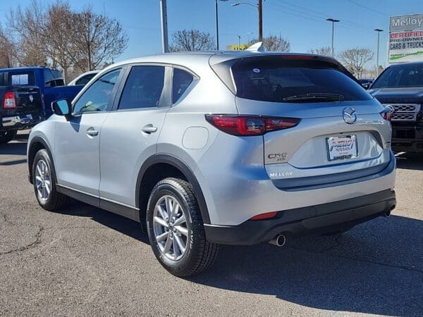 2023 Mazda CX-5 - Image 3