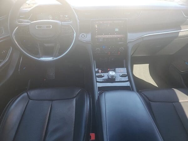 2022 Jeep Grand Cherokee 4xe - Image 18