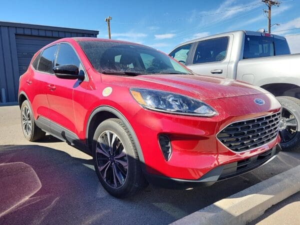 2022 Ford Escape - Image 2