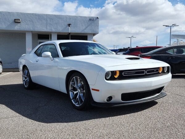 2022 Dodge Challenger - Image 4