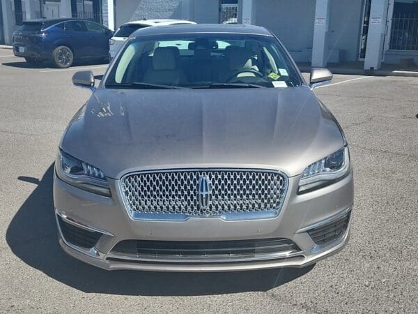 2020 Lincoln MKZ - Image 6