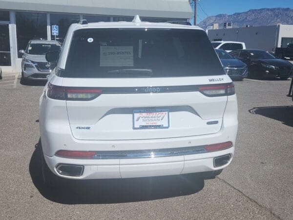 2022 Jeep Grand Cherokee 4xe - Image 19