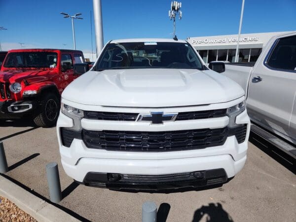 2023 Chevrolet Silverado 1500 - Image 2