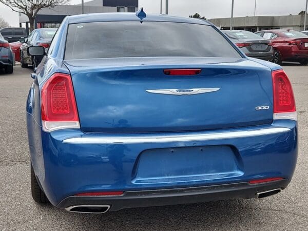 2023 Chrysler 300 - Image 18