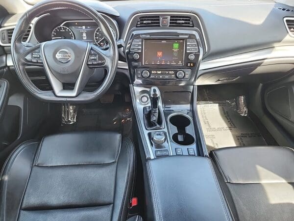 2022 Nissan Maxima - Image 17