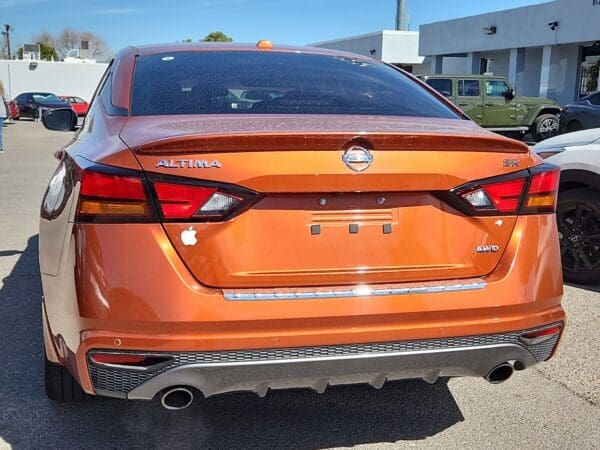 2022 Nissan Altima - Image 18