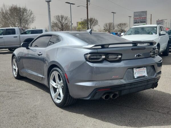 2019 Chevrolet Camaro - Image 3