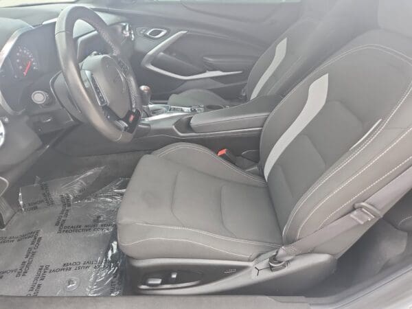2019 Chevrolet Camaro - Image 16