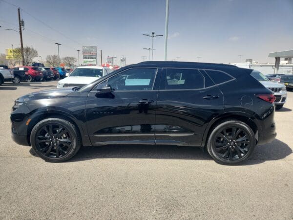 2021 Chevrolet Blazer - Image 2