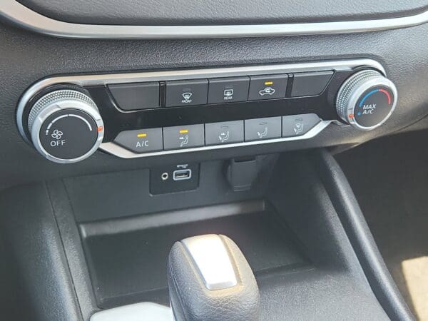2024 Nissan Altima - Image 13