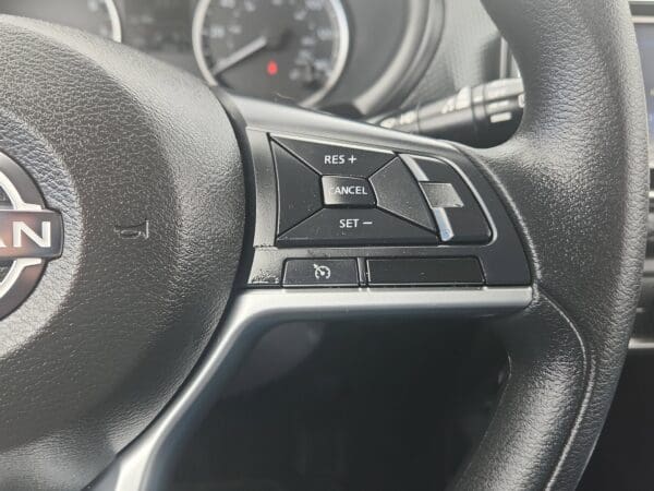 2022 Nissan Kicks - Image 7