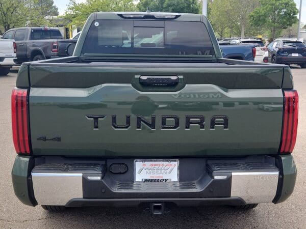 2022 Toyota Tundra 4WD - Image 18