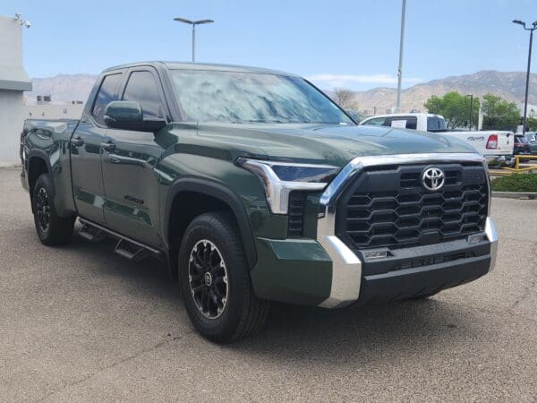 2022 Toyota Tundra 4WD - Image 4