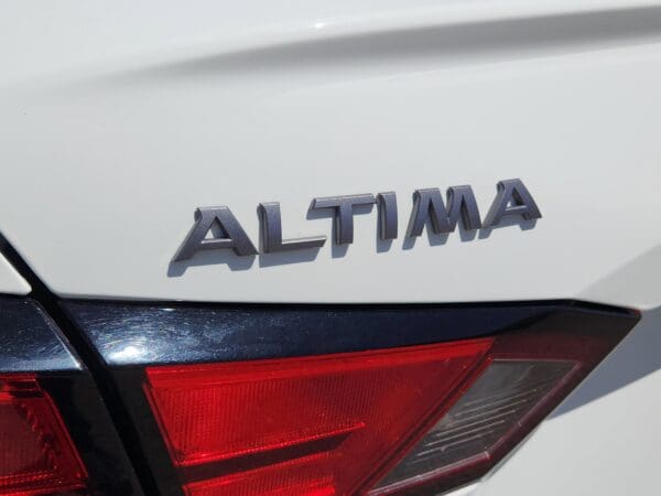2024 Nissan Altima - Image 19