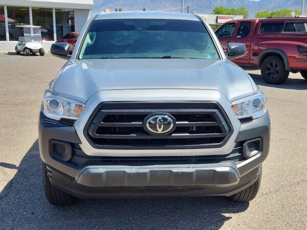 2022 Toyota Tacoma 2WD - Image 5