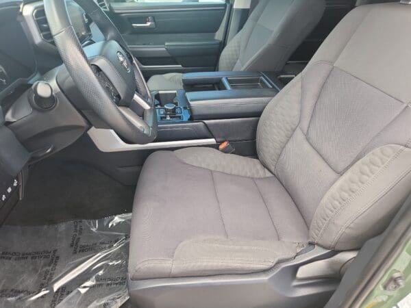 2022 Toyota Tundra 4WD - Image 15