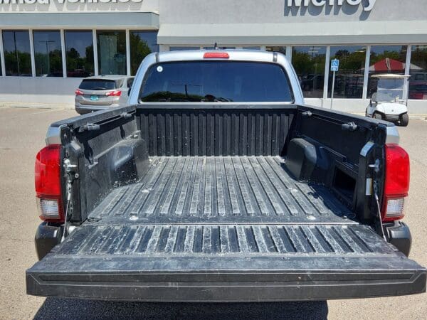 2022 Toyota Tacoma 2WD - Image 19