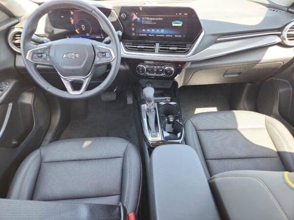 2024 Chevrolet Trax - Image 18