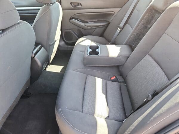 2023 Nissan Altima - Image 16