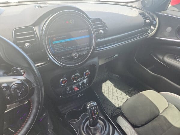 2020 MINI Clubman - Image 9