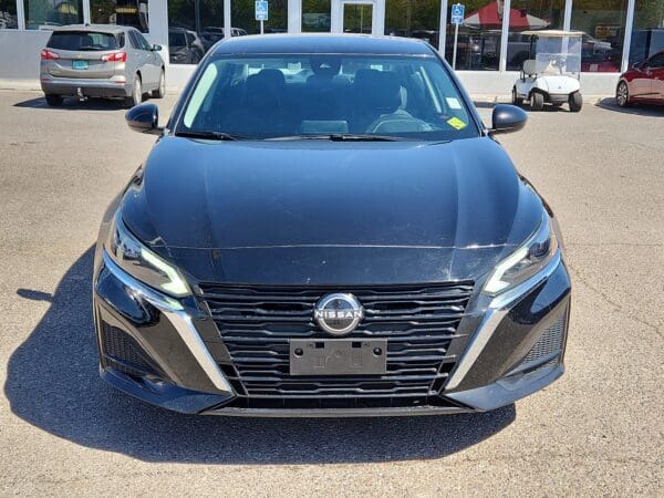 2023 Nissan Altima - Image 5