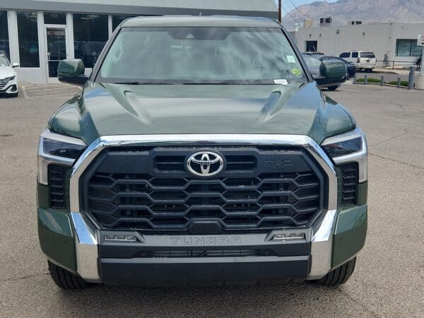 2022 Toyota Tundra 4WD - Image 5