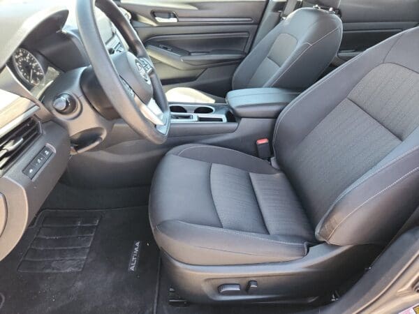 2024 Nissan Altima - Image 15