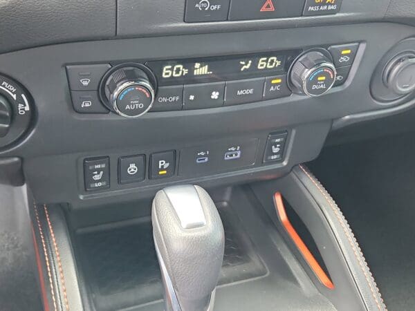2024 Nissan Frontier - Image 13