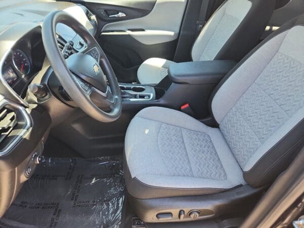 2023 Chevrolet Equinox - Image 15