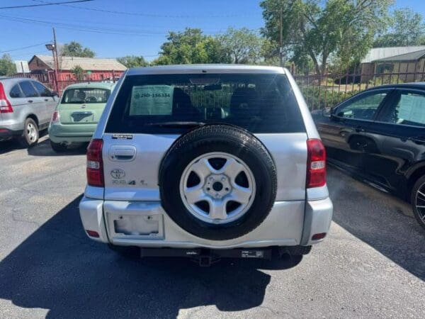 2004 Toyota RAV4 - Image 4