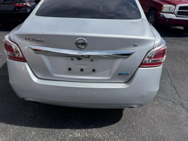 2013 Nissan Altima - Image 4