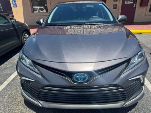 2022 Toyota Camry Hybrid - Image 3