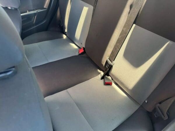2015 Ford Fiesta - Image 6