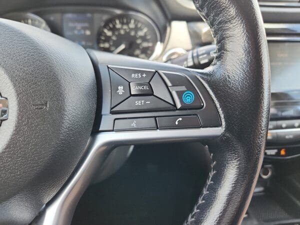 2020 Nissan Rogue - Image 7