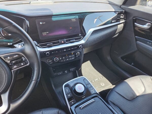 2022 Kia Niro EV - Image 9