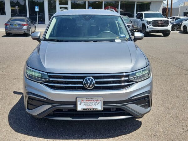 2024 Volkswagen Tiguan - Image 5