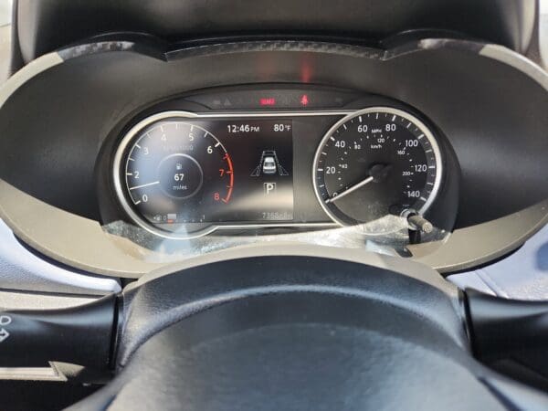 2024 Nissan Versa - Image 8